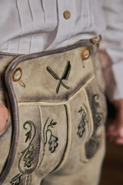 Lederhose Distorted People H4 10 Lederhose Distorted People H4 -Trachten Verkauf 27A3413DEDE2B9DCF6C400F0DF9B0E6F