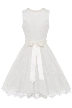 Brautdirndl Samira Mit Blütengürtel 7 Brautdirndl Samira Mit Blütengürtel -Trachten Verkauf 4081392A7BDE0FF0AE367A45F0B14F48