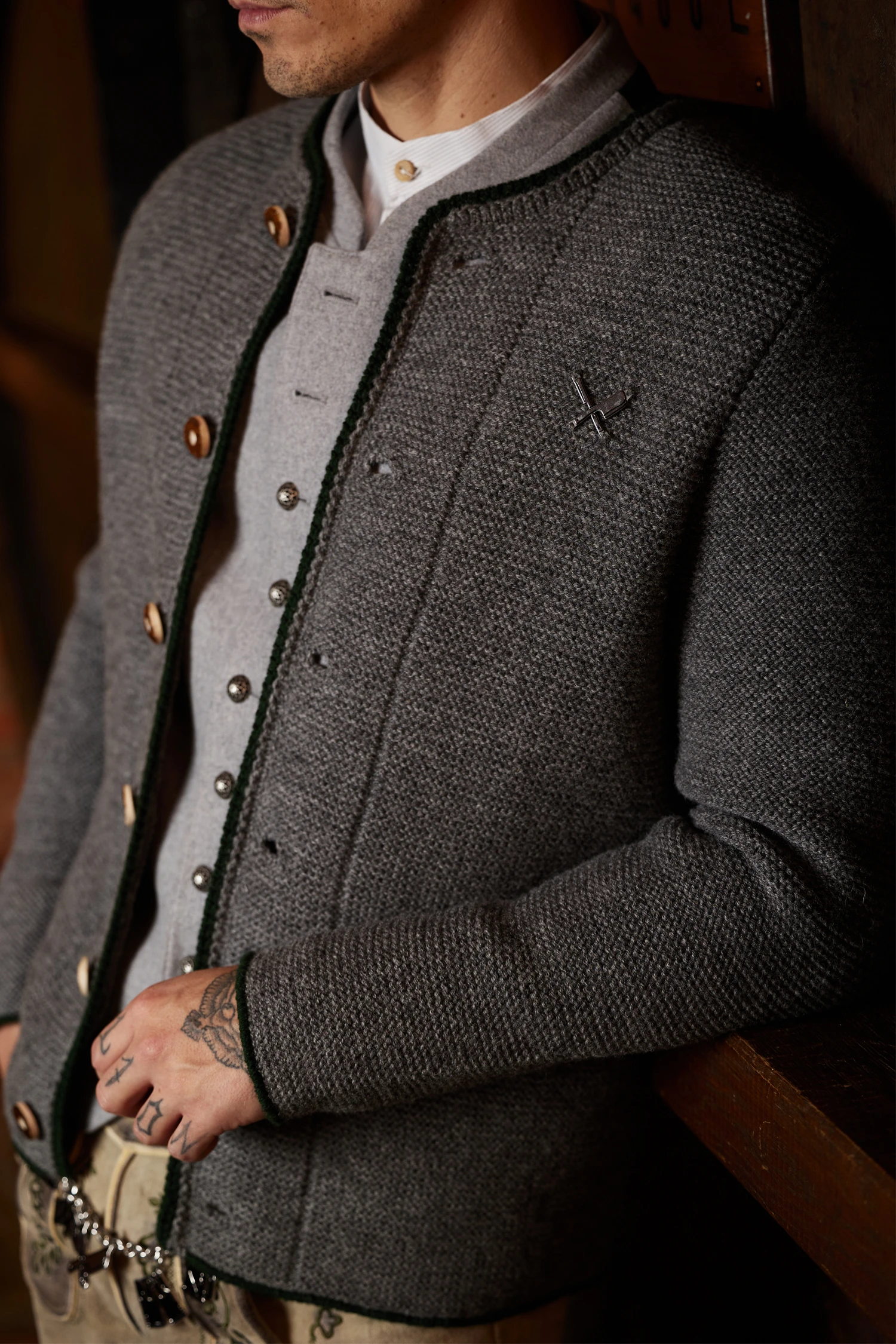 Trachtenweste Distorted People W10 7 Trachtenweste Distorted People W10 – Bild 5