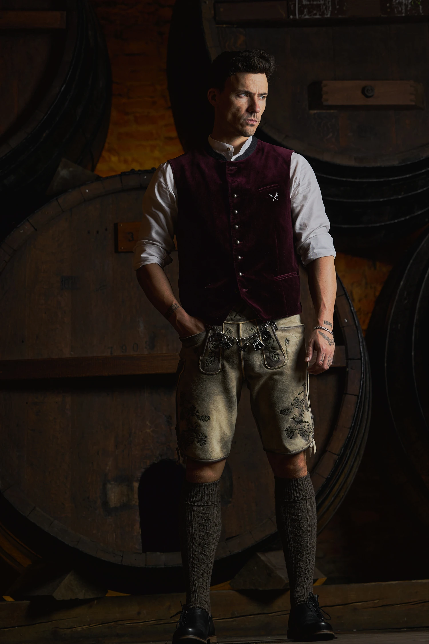 Trachtenweste Distorted People W7 6 Trachtenweste Distorted People W7 – Bild 4